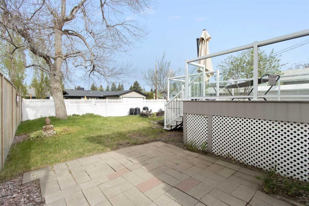 10811 Maplecrest Road Se, Calgary, AB - Outdoor With Deck Patio Veranda