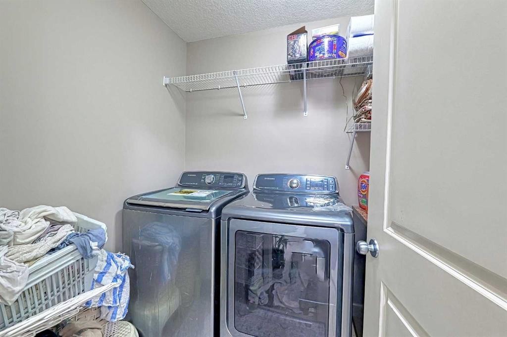 247 Pantego Way Nw, Calgary, AB - Indoor Photo Showing Laundry Room