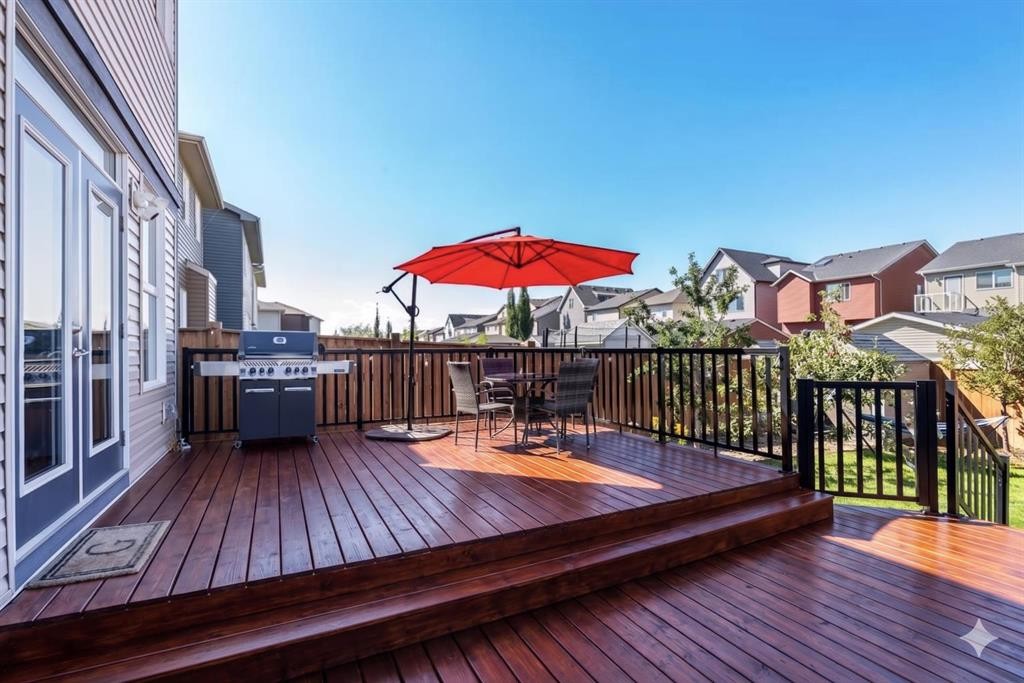4 Legacy Court Se, Calgary, AB - Outdoor With Deck Patio Veranda With Exterior