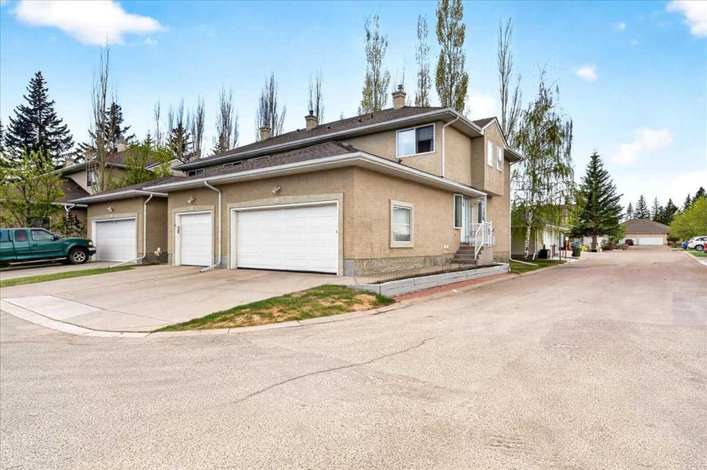 15 Cedarview Mews, Calgary, AB