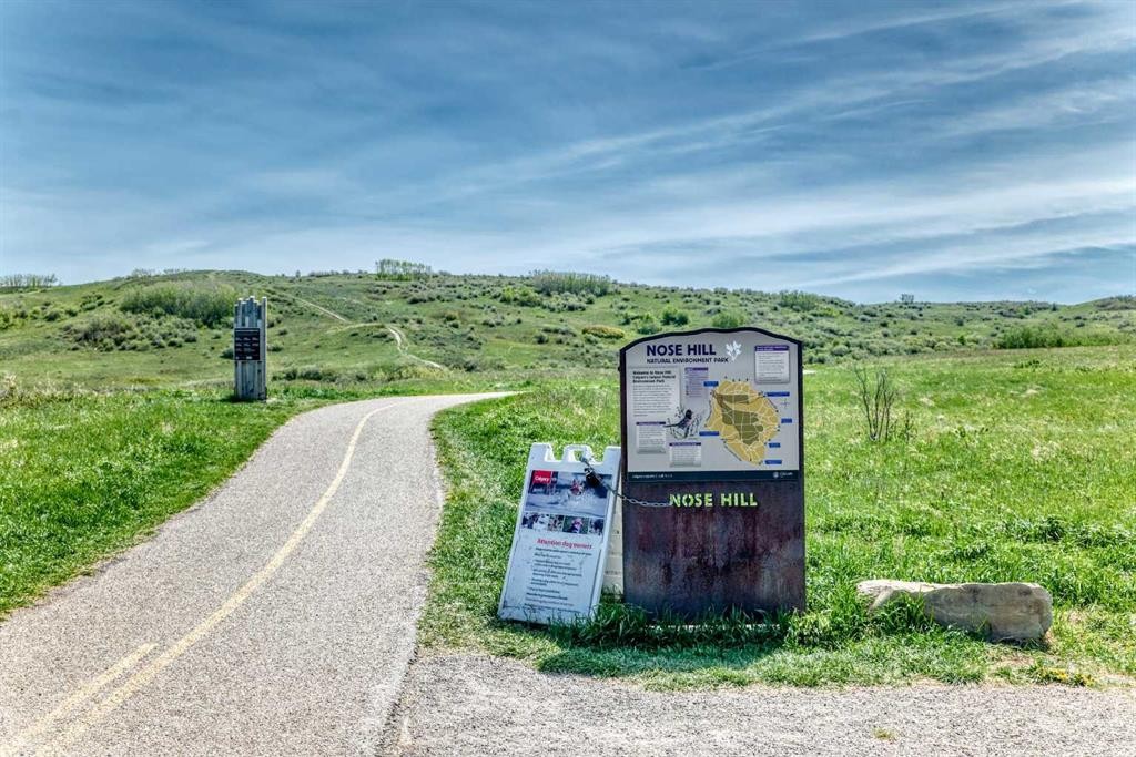 52 Beacham Road Nw, Calgary, AB - Outdoor With View