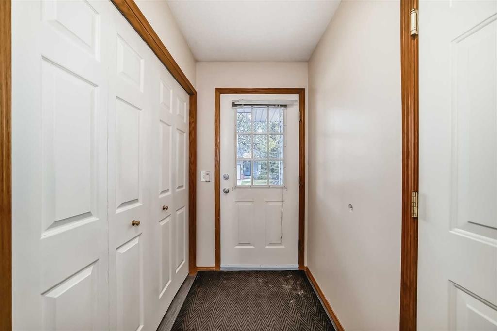 31 Harvest Oak Circle Ne, Calgary, AB - Indoor Photo Showing Other Room