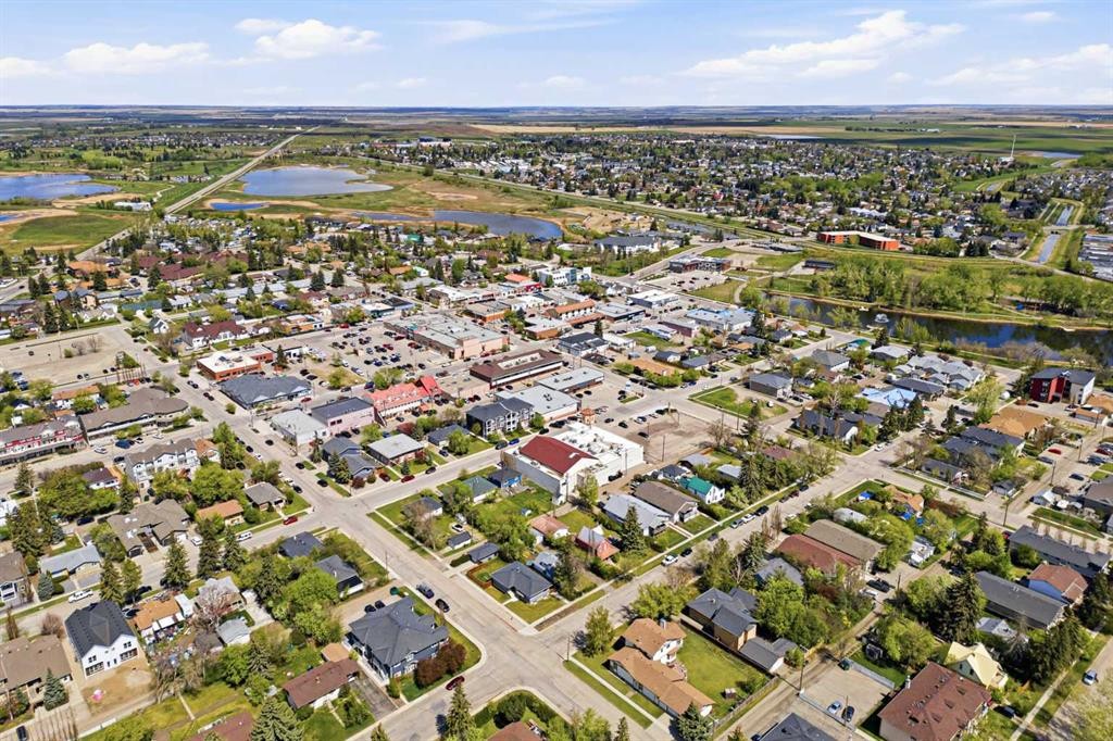 224A 5 Avenue, Strathmore, AB - Outdoor With View