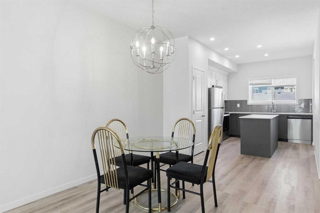 200 Corner Meadows Way Ne, Calgary, AB