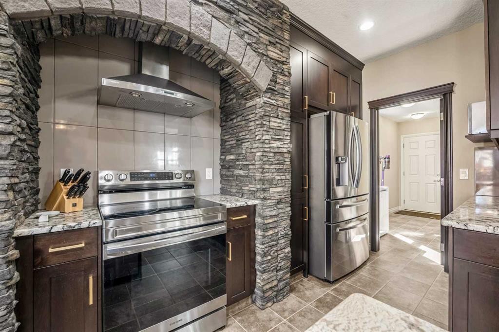 495 Cranford Drive Se, Calgary, AB
