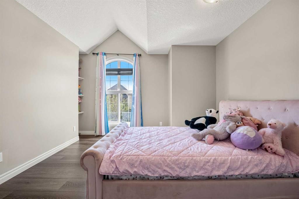 495 Cranford Drive Se, Calgary, AB