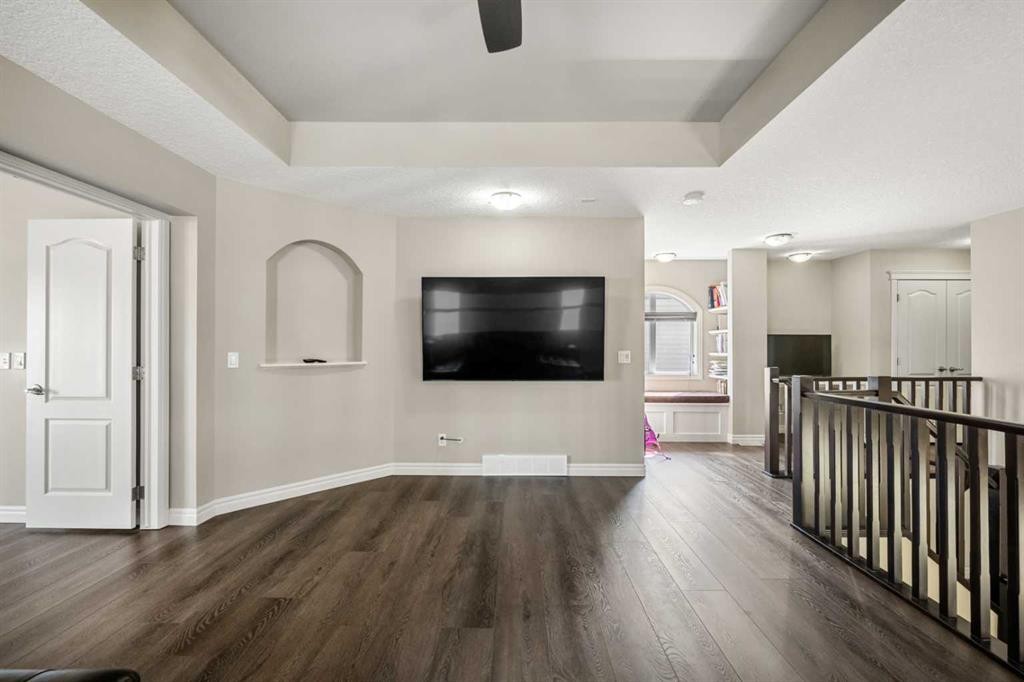 495 Cranford Drive Se, Calgary, AB