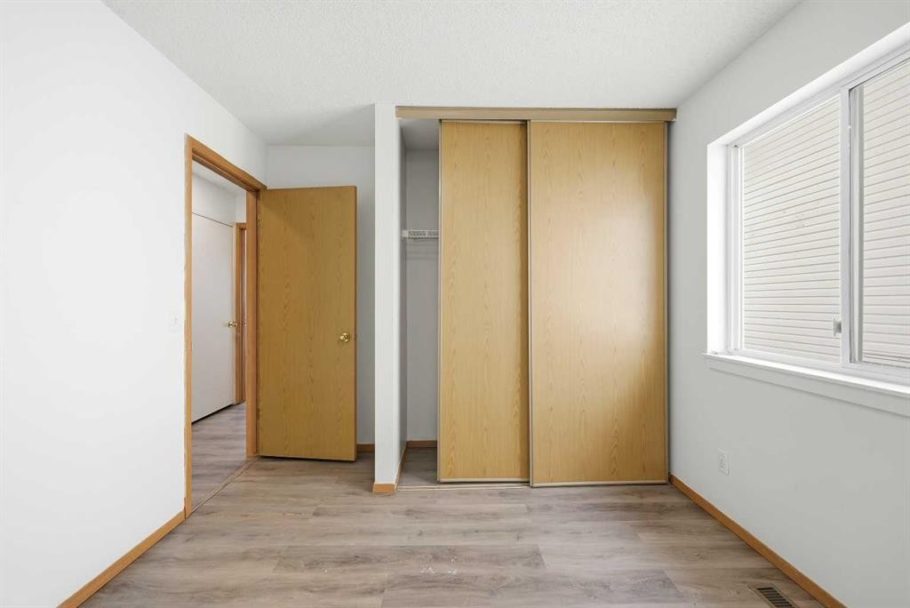 3710 Catalina Boulevard Ne, Calgary, AB - Indoor Photo Showing Other Room