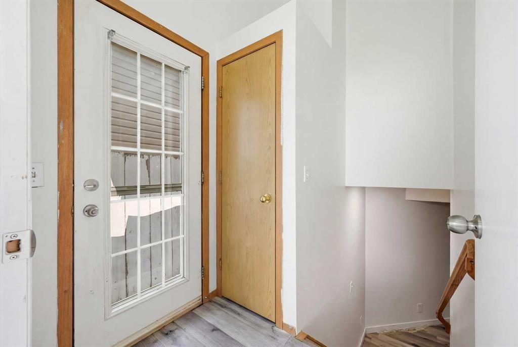 3710 Catalina Boulevard Ne, Calgary, AB - Indoor Photo Showing Other Room