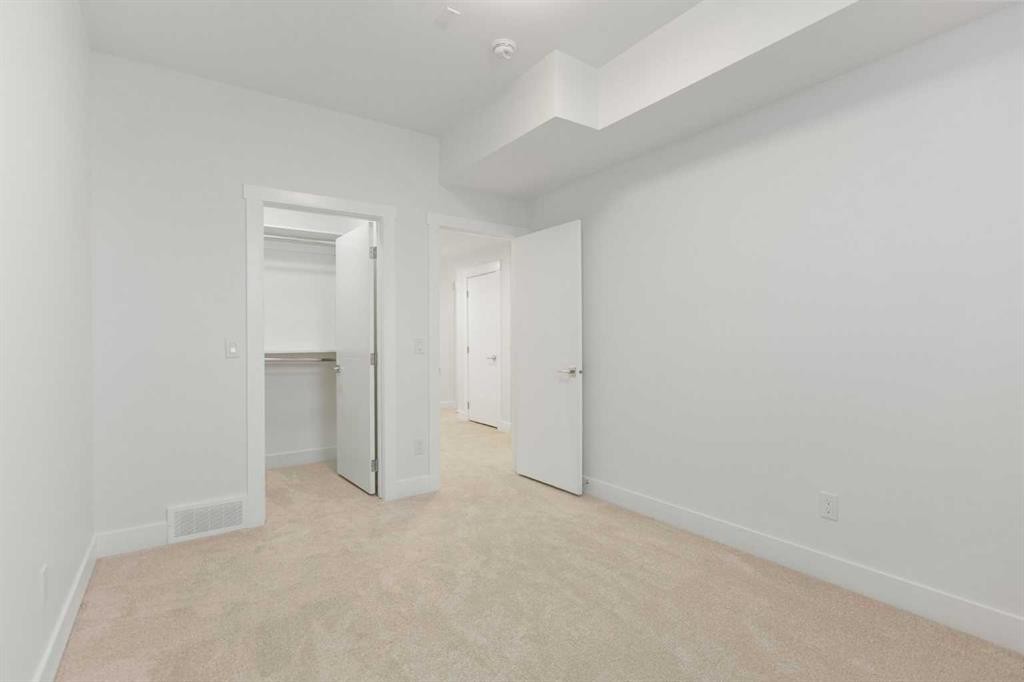 376 Muirfield Crescent, Lyalta, AB - Indoor Photo Showing Bathroom
