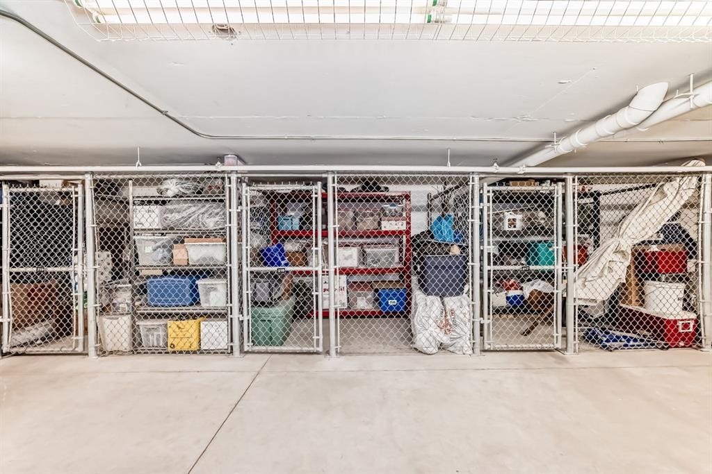105-121 Quarry Way Se, Calgary, AB - Indoor With Storage
