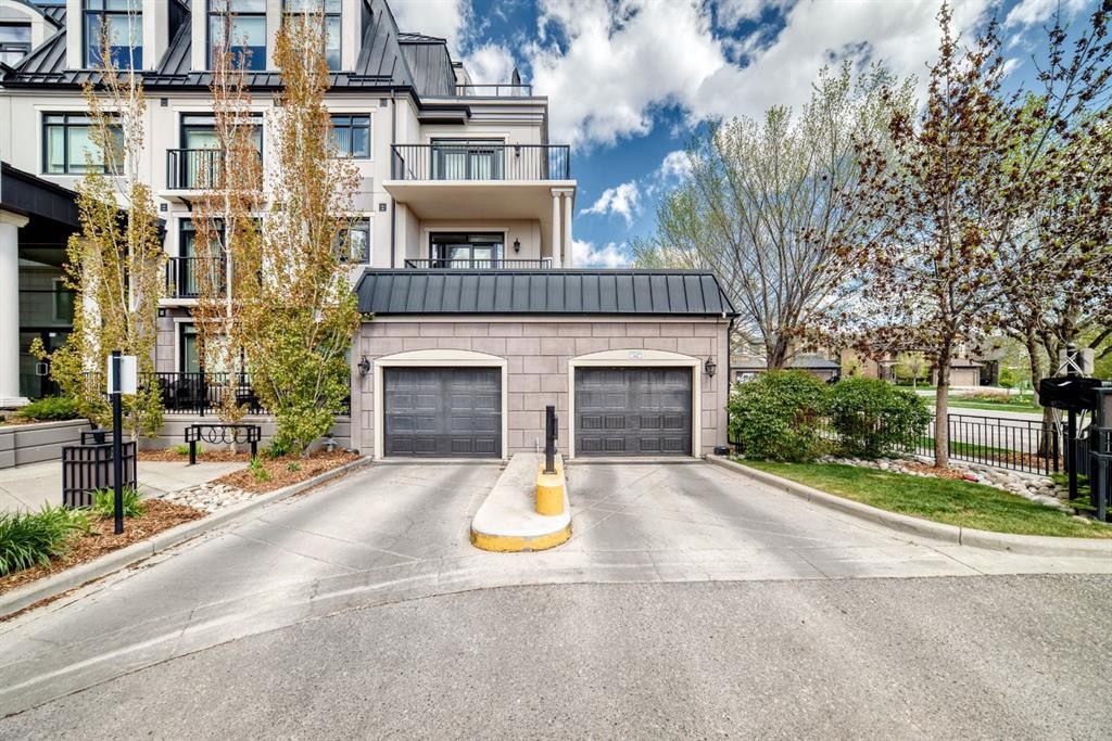105-121 Quarry Way Se, Calgary, AB - Outdoor With Facade