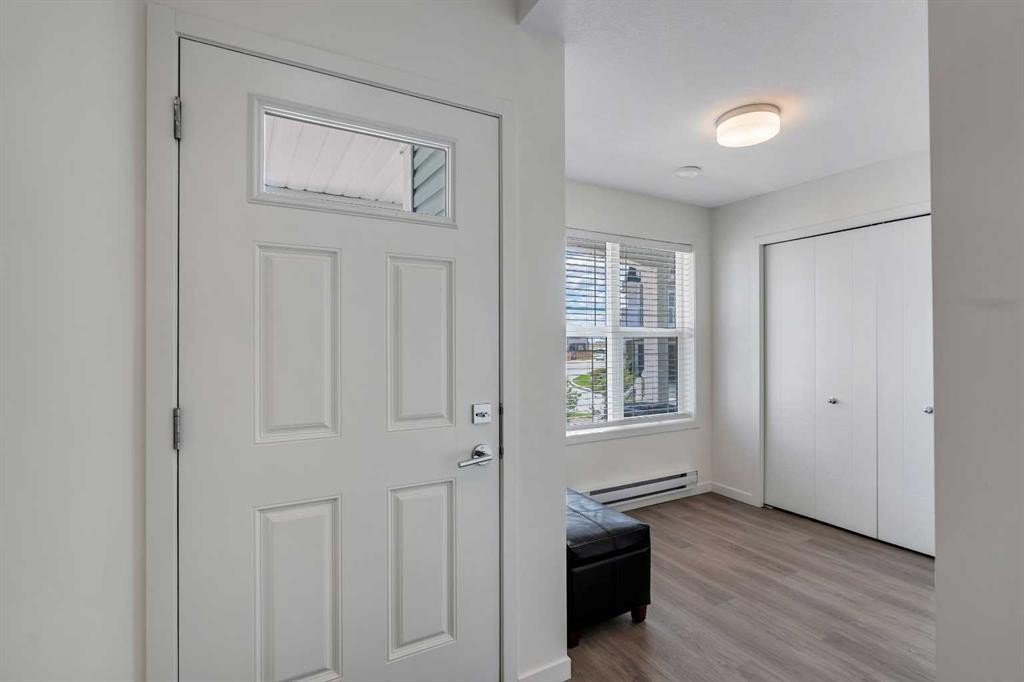 554 Copperstone Manor Se, Calgary, AB - Indoor Photo Showing Other Room