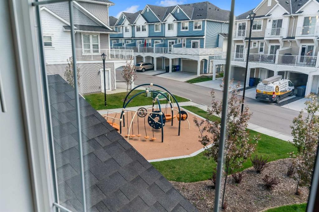 554 Copperstone Manor Se, Calgary, AB - Outdoor With Balcony