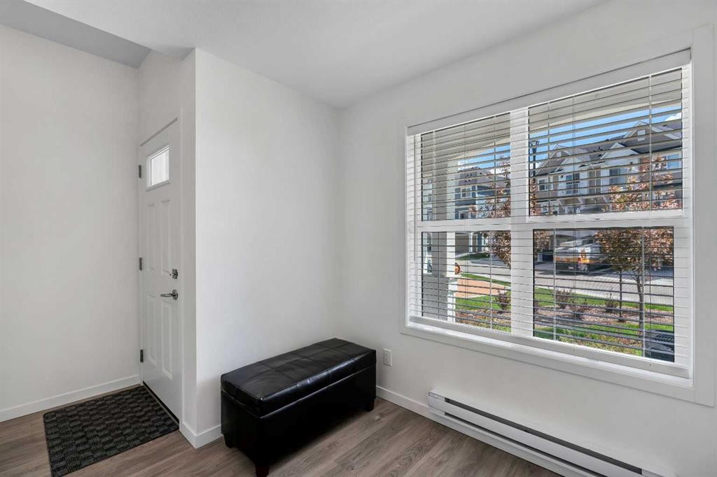 554 Copperstone Manor Se, Calgary, AB - Indoor Photo Showing Other Room
