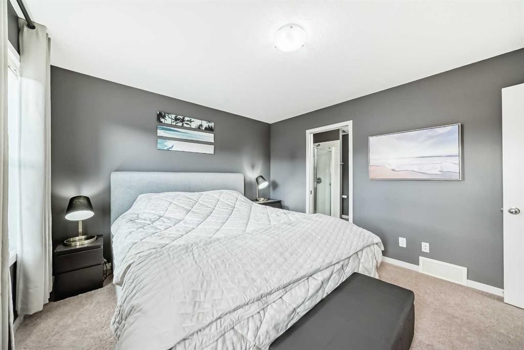 144 Copperpond Parade Se, Calgary, AB - Indoor Photo Showing Bedroom