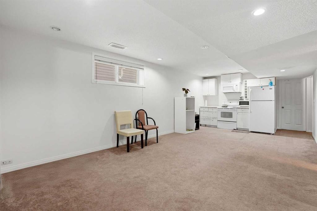 31 Skyview Ranch Lane Ne, Calgary, AB - Indoor