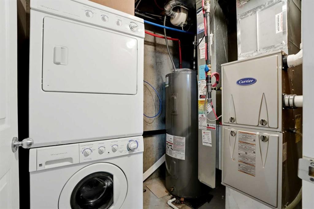 31 Skyview Ranch Lane Ne, Calgary, AB - Indoor Photo Showing Laundry Room