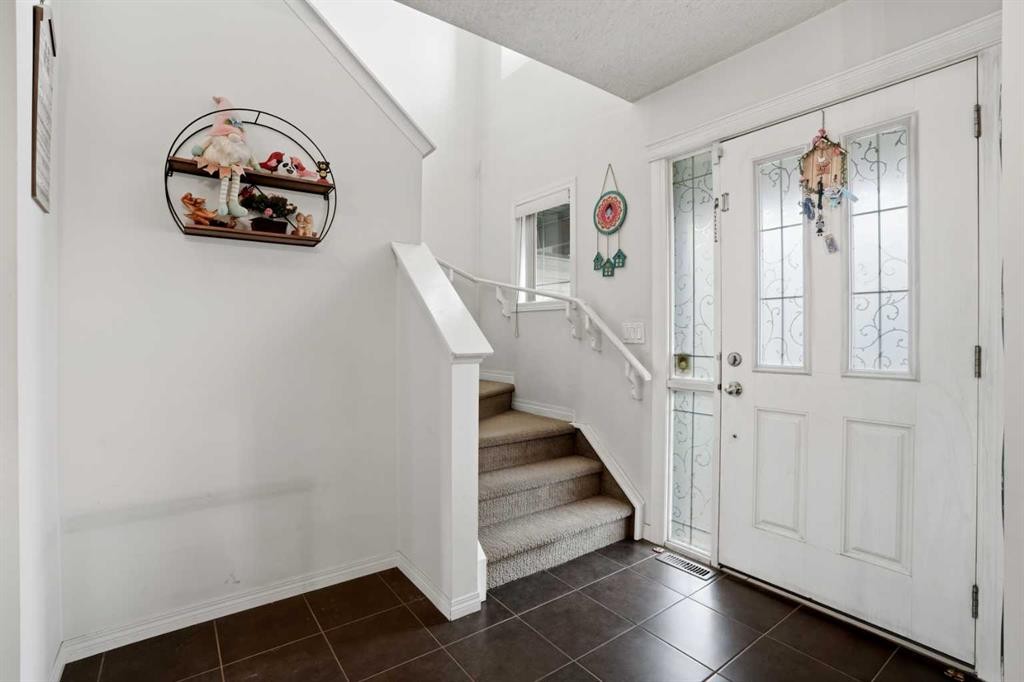 31 Skyview Ranch Lane Ne, Calgary, AB - Indoor Photo Showing Other Room