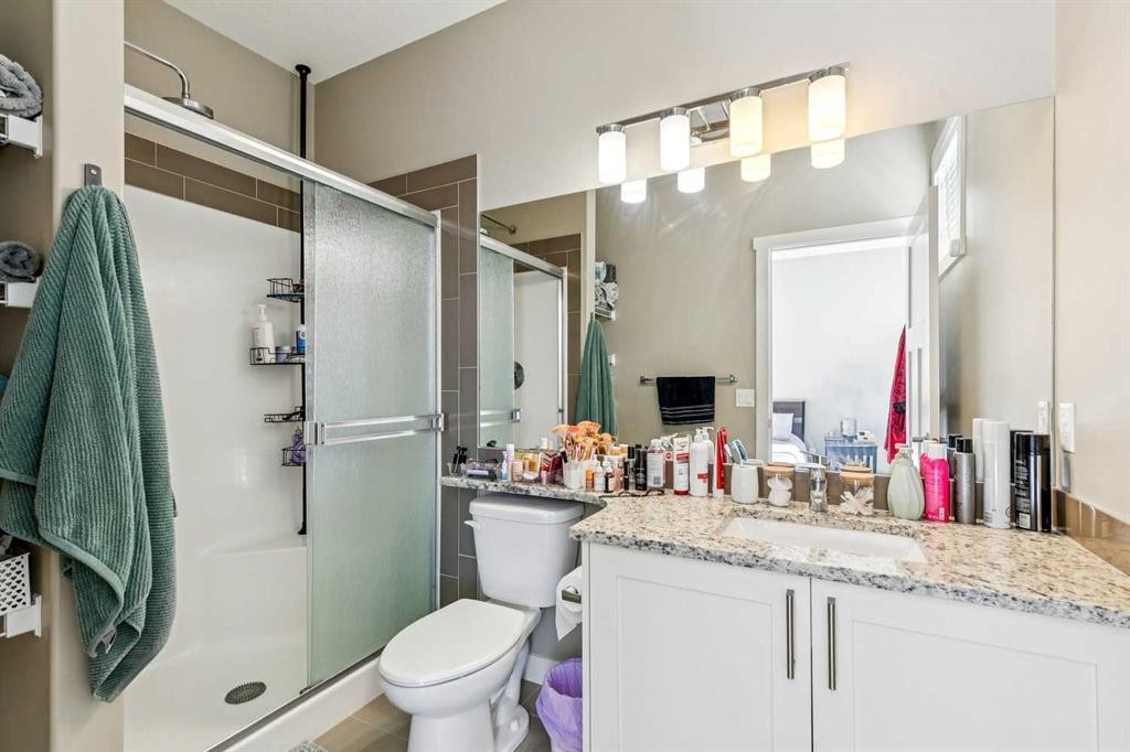 605 Evanston Manor Nw, Calgary, AB - Indoor Photo Showing Bathroom