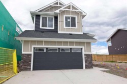 155 Sundown Crescent Cochrane, AB T4C 1Y3