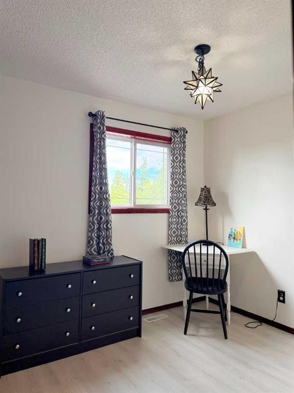 132 Somercrest Close Sw, Calgary, AB