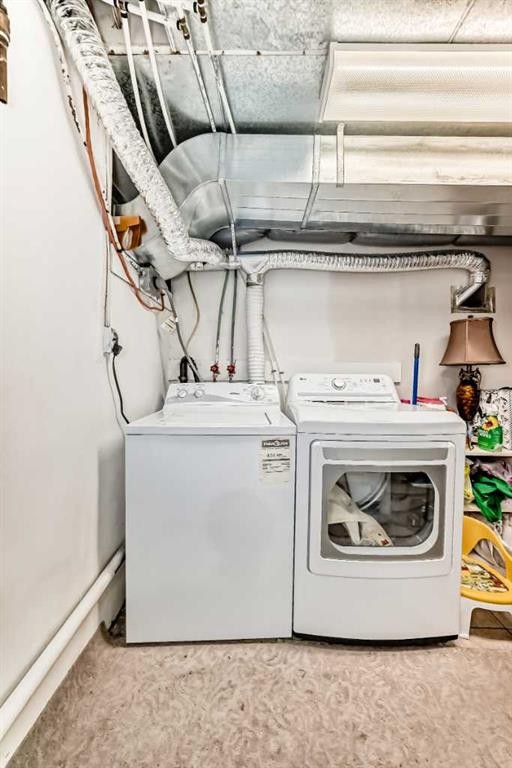 8016 33 Avenue Nw, Calgary, AB - Indoor Photo Showing Laundry Room
