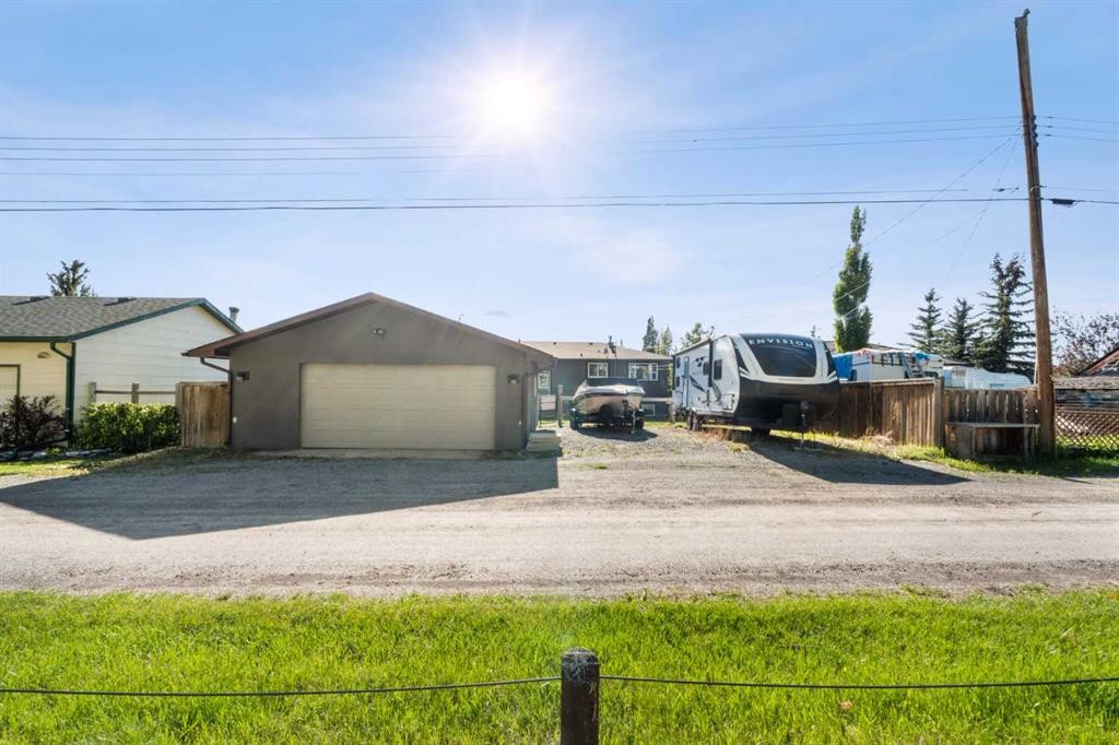 518B Highwood, Longview, AB - Outdoor