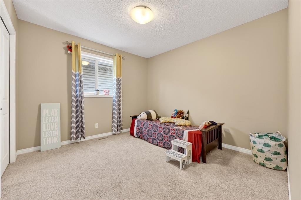 71 Walden Manor Se, Calgary, AB - Indoor