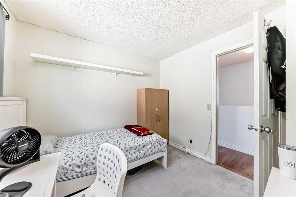 279 Falton Drive Ne, Calgary, AB - Indoor Photo Showing Bedroom