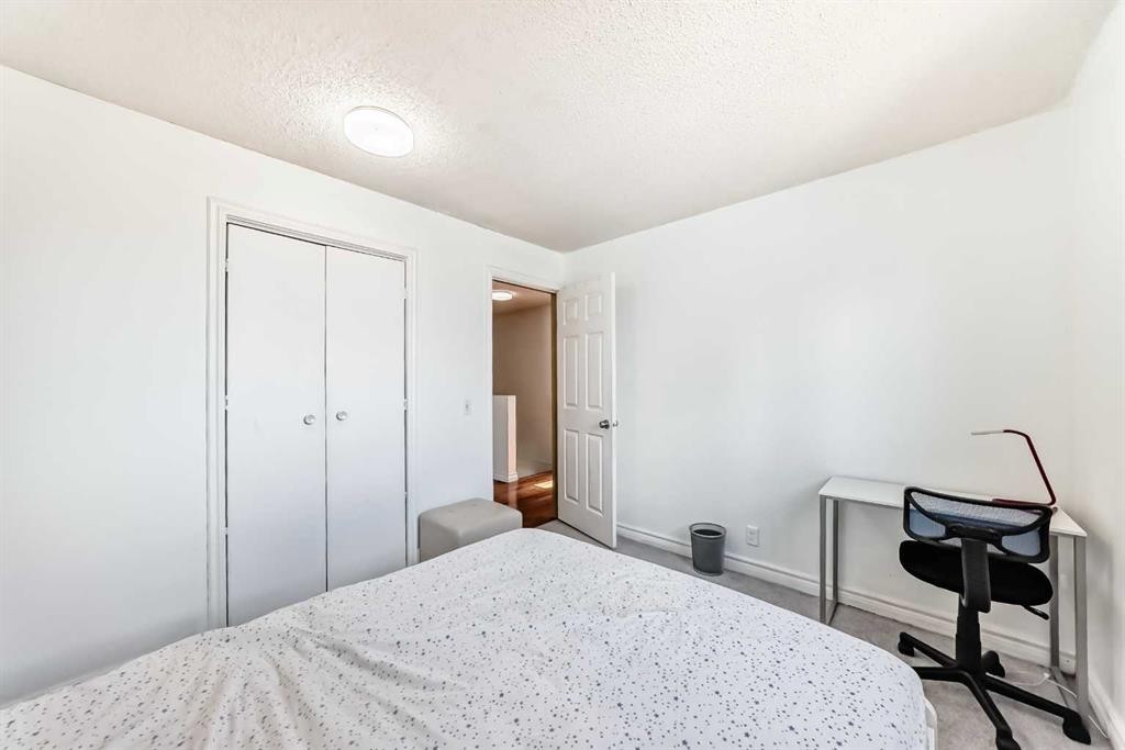 279 Falton Drive Ne, Calgary, AB - Indoor Photo Showing Bedroom