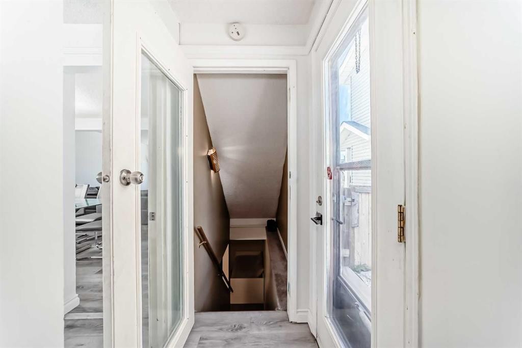 279 Falton Drive Ne, Calgary, AB - Indoor Photo Showing Other Room