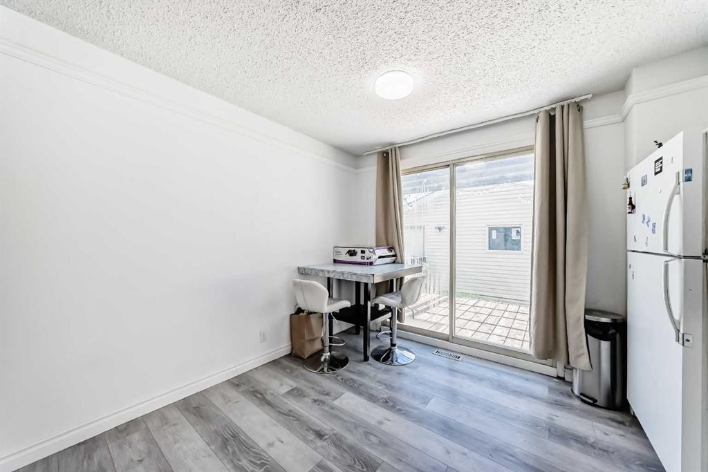279 Falton Drive Ne, Calgary, AB - Indoor