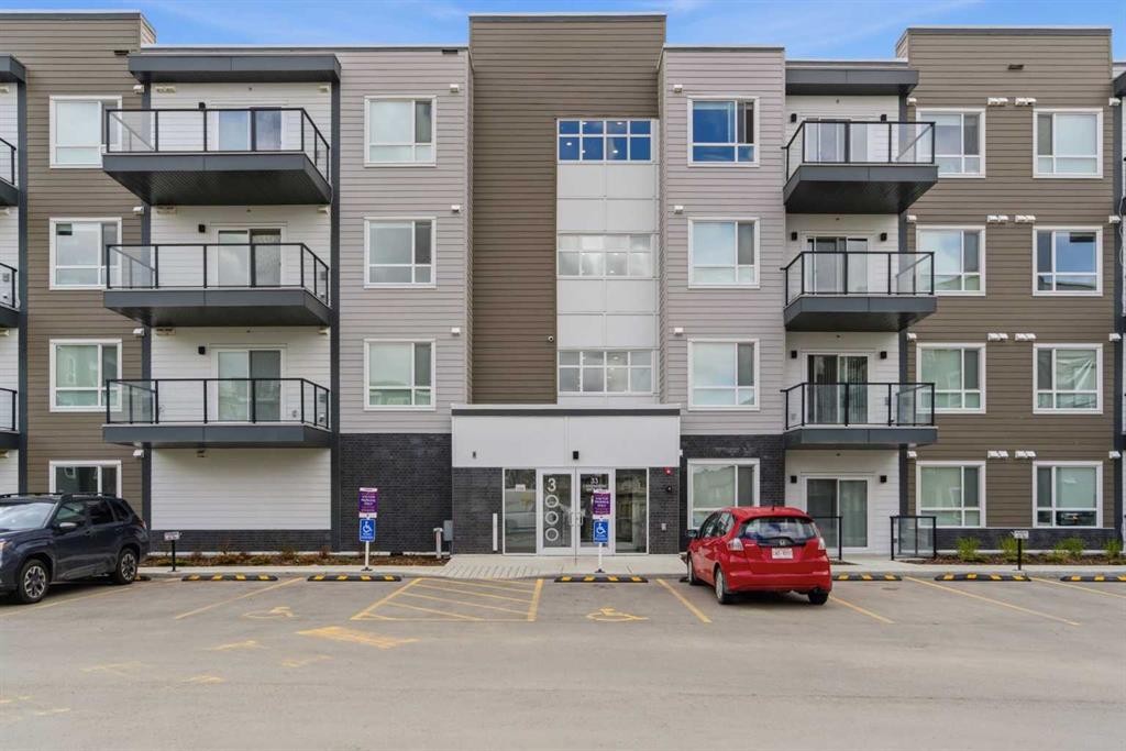 3417-33 Carringham Gate Nw, Calgary, AB - Outdoor With Balcony With Facade