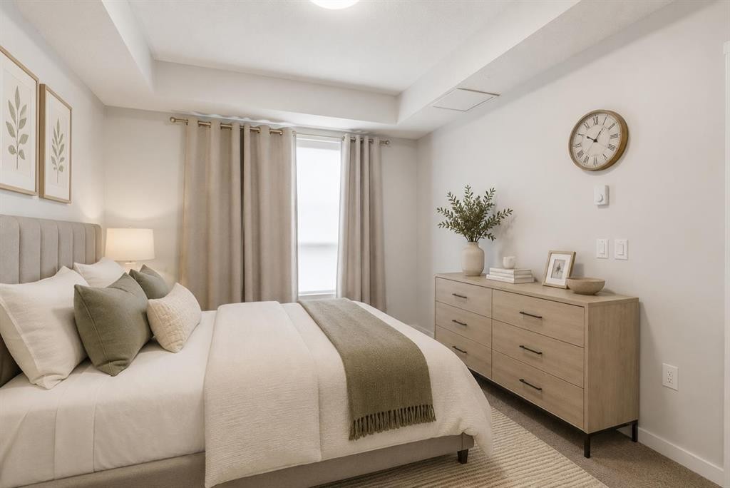 3417-33 Carringham Gate Nw, Calgary, AB - Indoor Photo Showing Bedroom