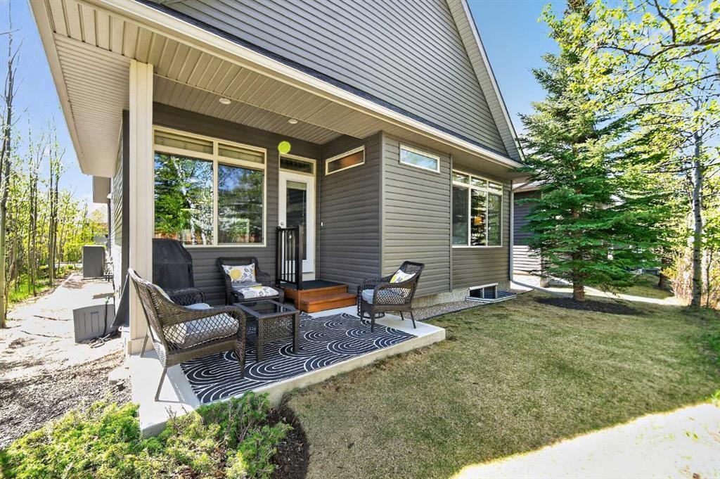 43 Cortina Villas Sw, Calgary, AB - Outdoor With Deck Patio Veranda With Exterior