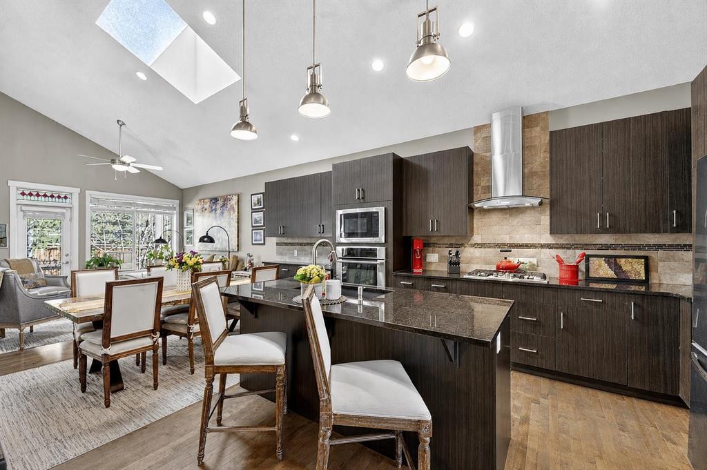 43 Cortina Villas Sw, Calgary, AB - Indoor