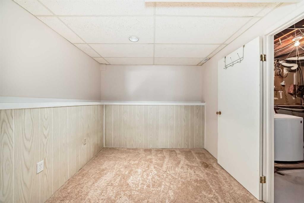 41 Alder Crescent Se, Airdrie, AB - Indoor Photo Showing Other Room