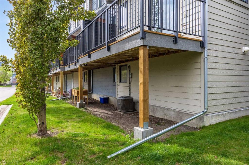 134 Walden Circle Se, Calgary, AB - Outdoor With Exterior