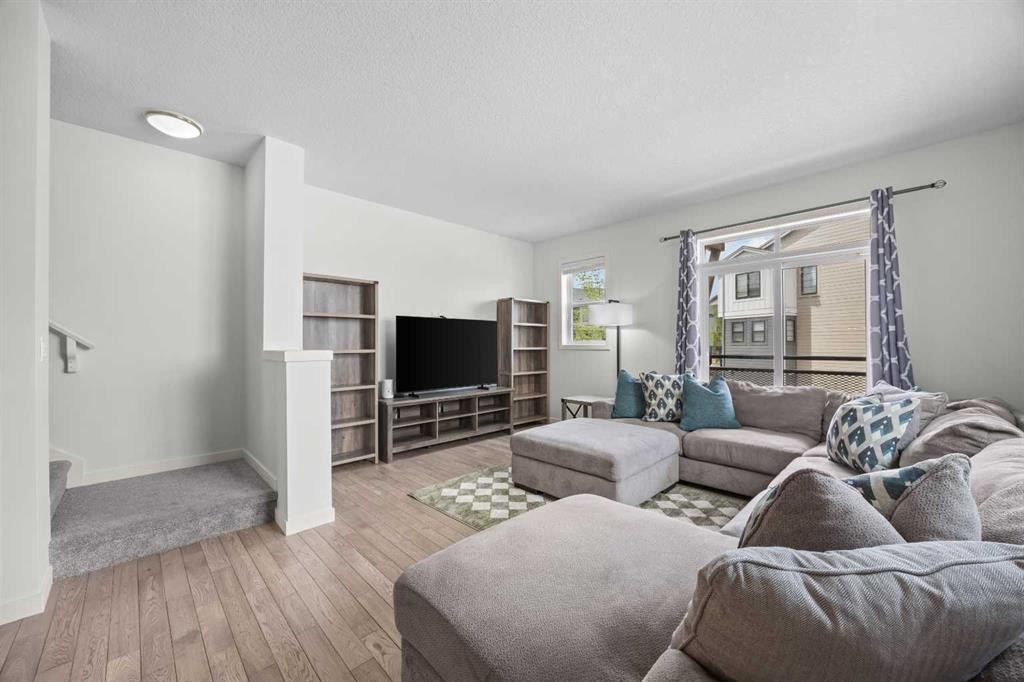 134 Walden Circle Se, Calgary, AB - Indoor Photo Showing Living Room