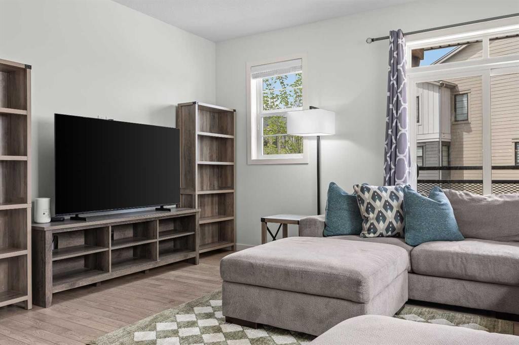 134 Walden Circle Se, Calgary, AB - Indoor Photo Showing Living Room