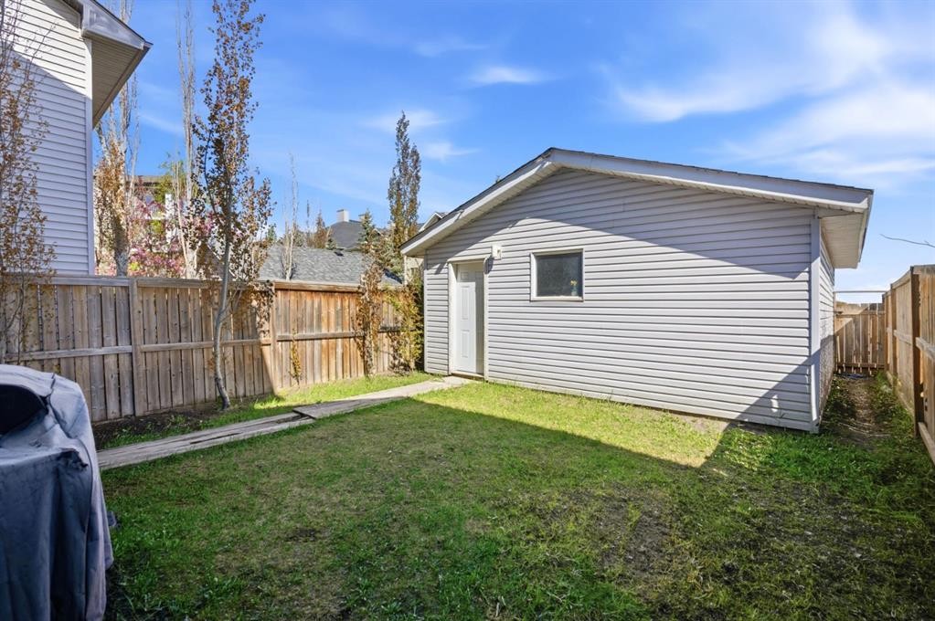 80 Prestwick Bay Se, Calgary, AB - Outdoor