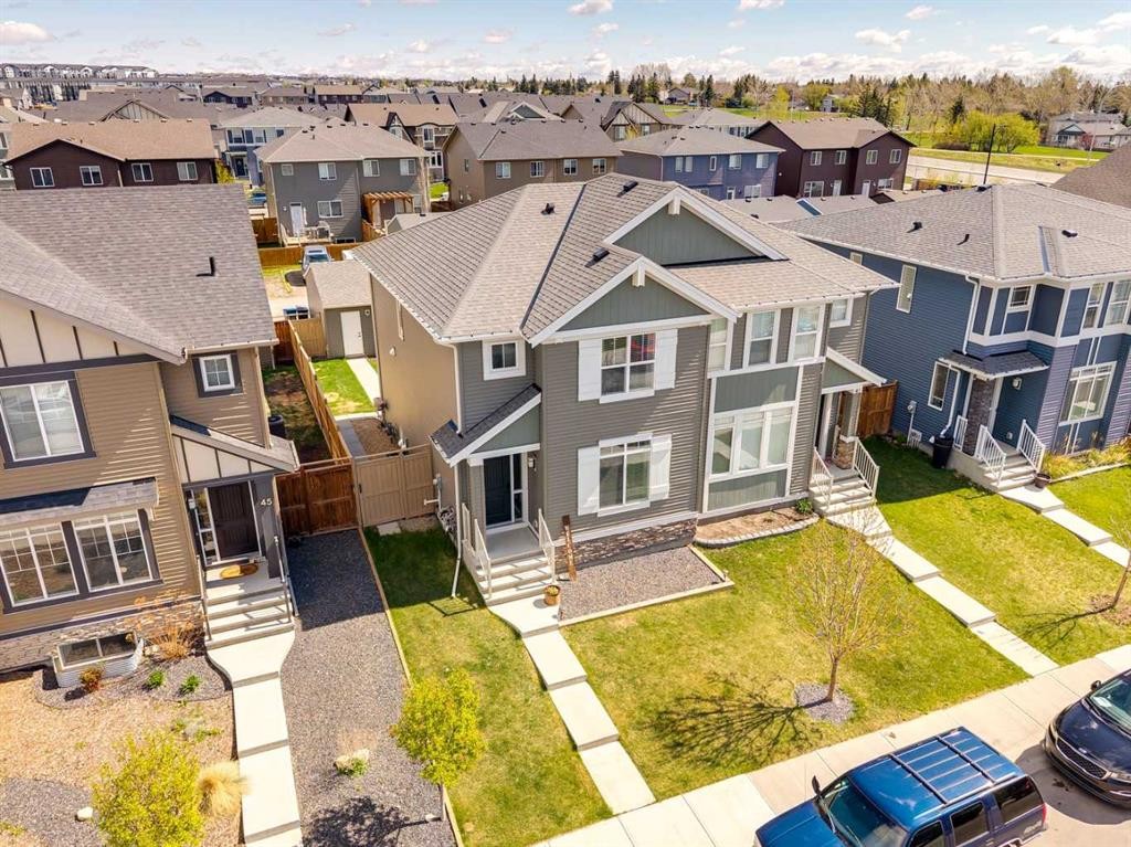 43 Willow Crescent, Okotoks, AB - Outdoor