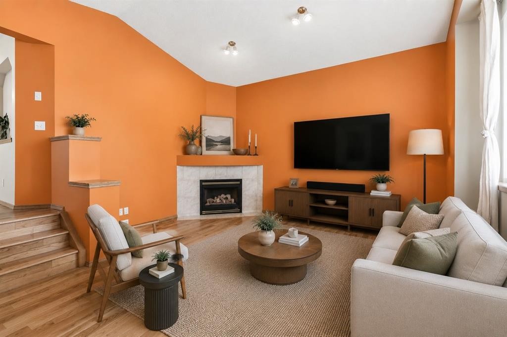 128 Valley Brook Circle Nw, Calgary, AB - Indoor Photo Showing Other Room