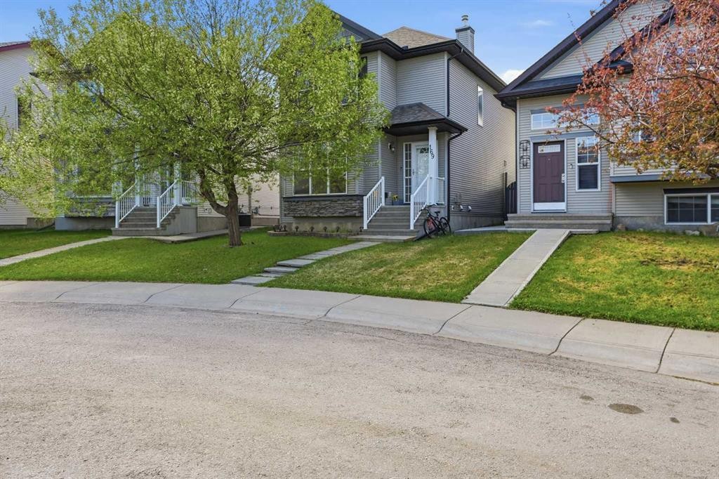 169 Cranberry Square Se, Calgary, AB - Outdoor With Facade