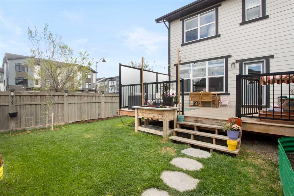 7 Masters Square Se, Calgary, AB - Outdoor With Deck Patio Veranda