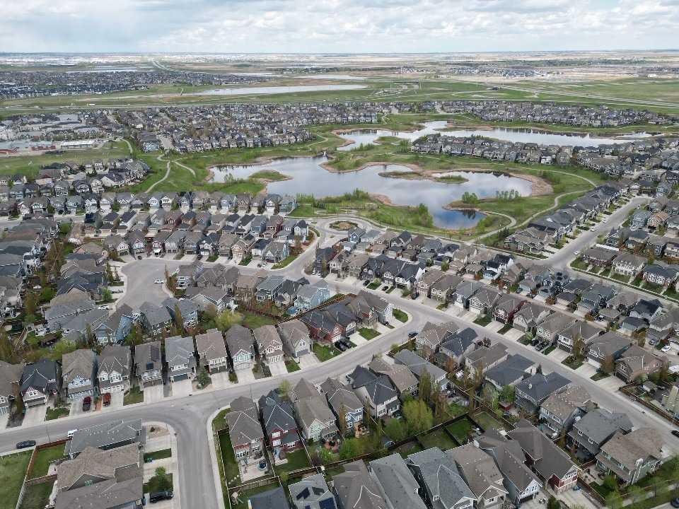 7 Masters Square Se, Calgary, AB - Outdoor With View