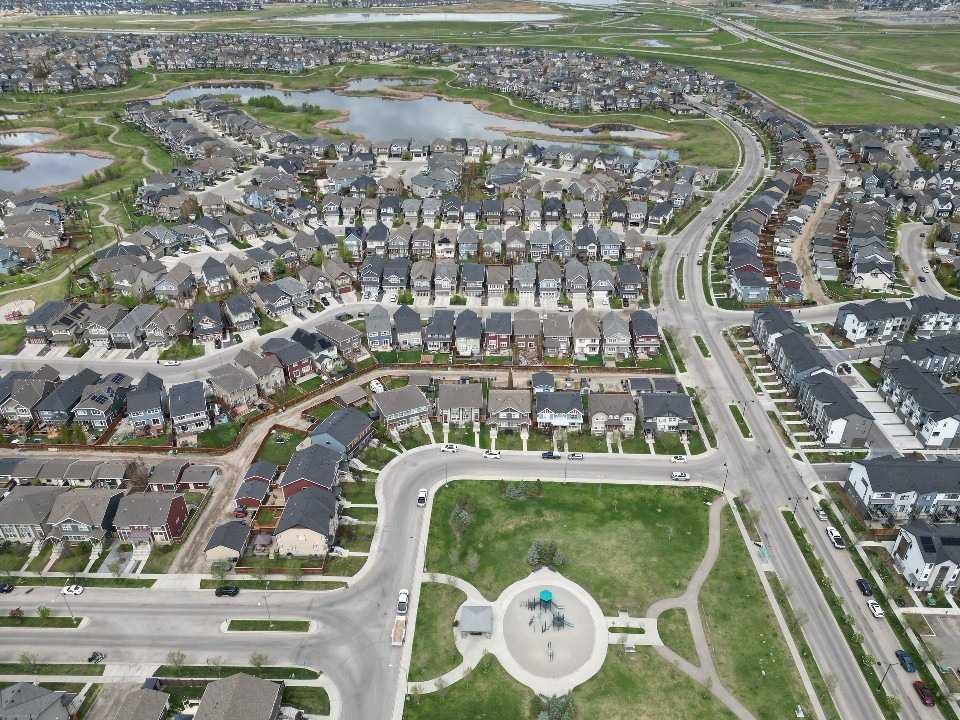 7 Masters Square Se, Calgary, AB - Outdoor With View
