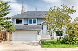 26 Green Meadow Drive Strathmore, AB T1P 1H3