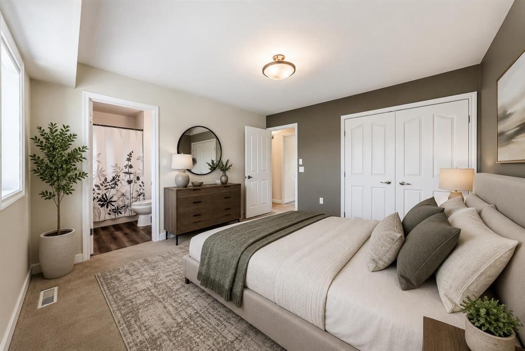 26 Green Meadow Drive, Strathmore, AB - Indoor Photo Showing Bedroom